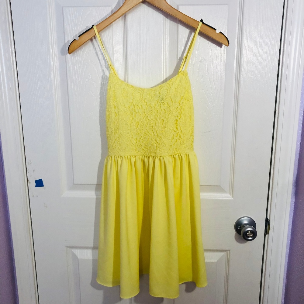 H&M Cute Summer Lace Yellow Dress